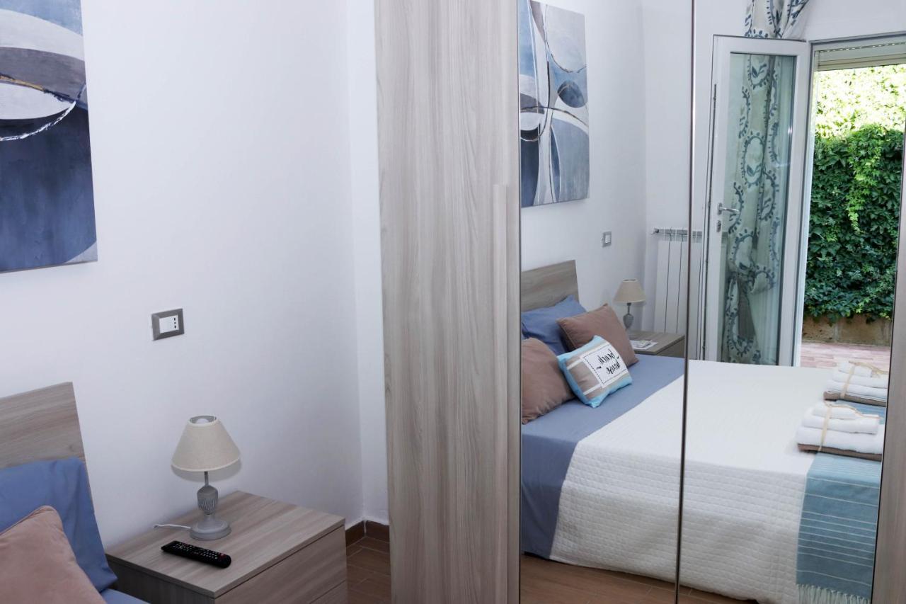アンツィオ Sunset House Bed & Breakfast エクステリア 写真